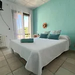 La Puerta Azul 4*