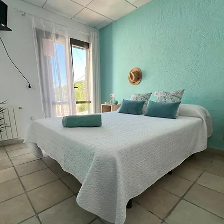 La Puerta Azul 4*