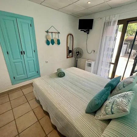 La Puerta Azul Bed and breakfast *