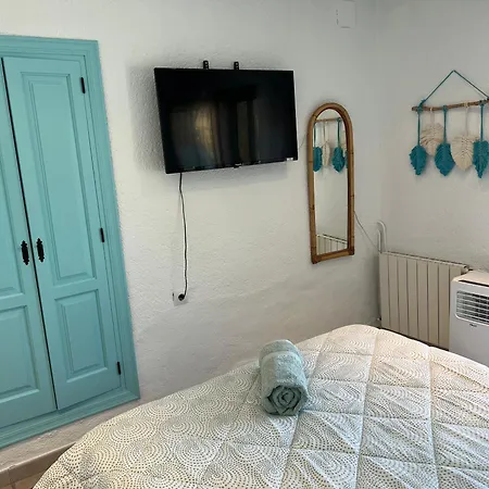 La Puerta Azul Bed & Breakfast 4*